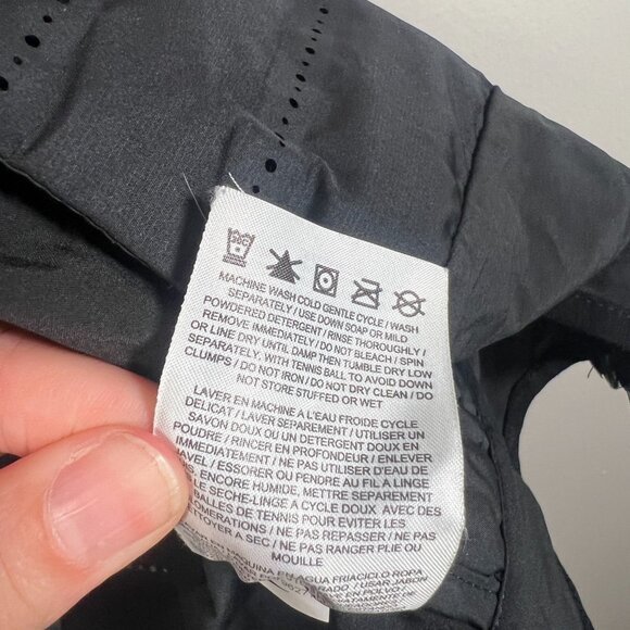 Nike Aeroloft Down Vest Size Small Black Running Reflective Water Repellent - Picture 11 of 11